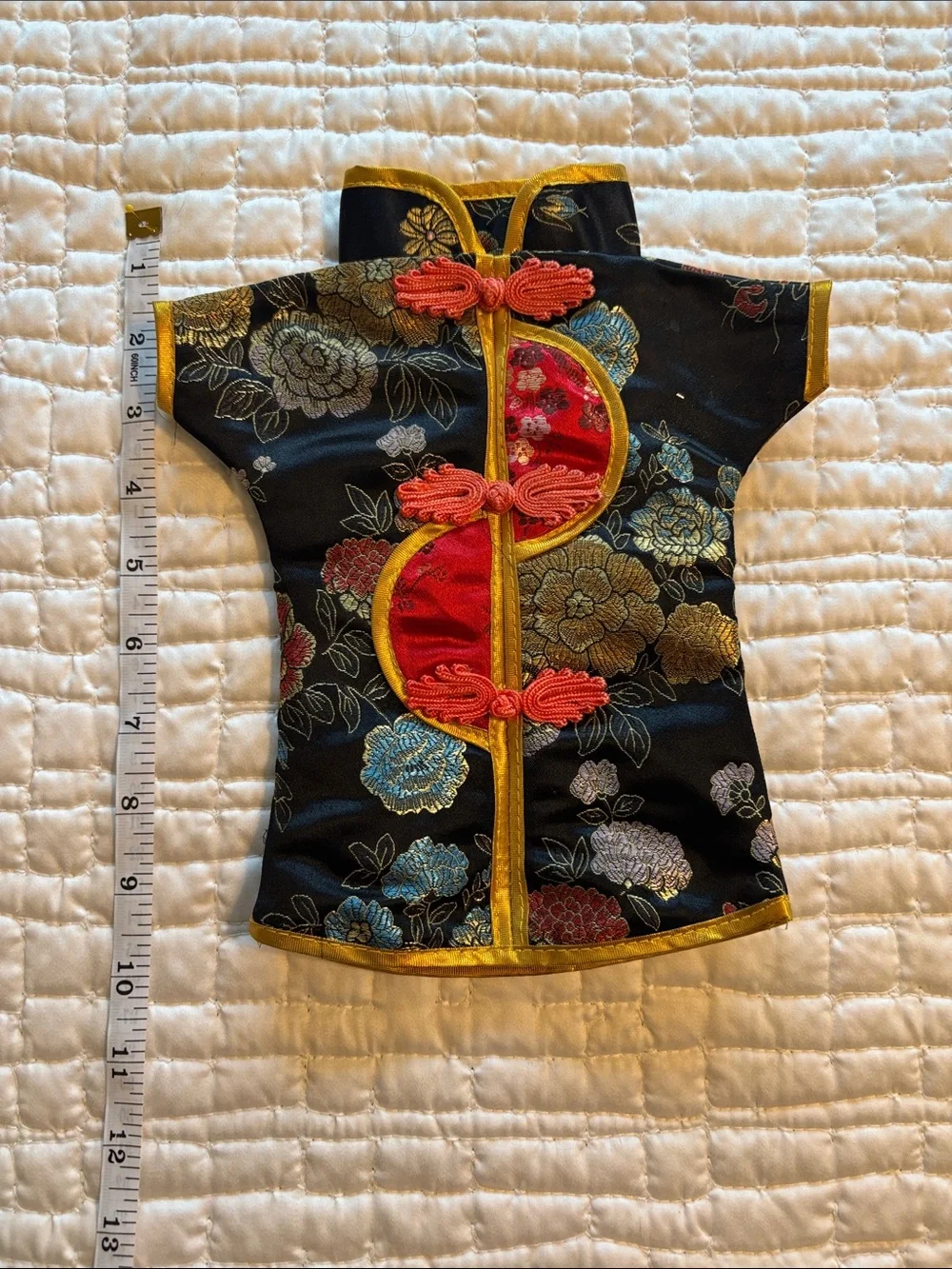 N/A elegant kimono